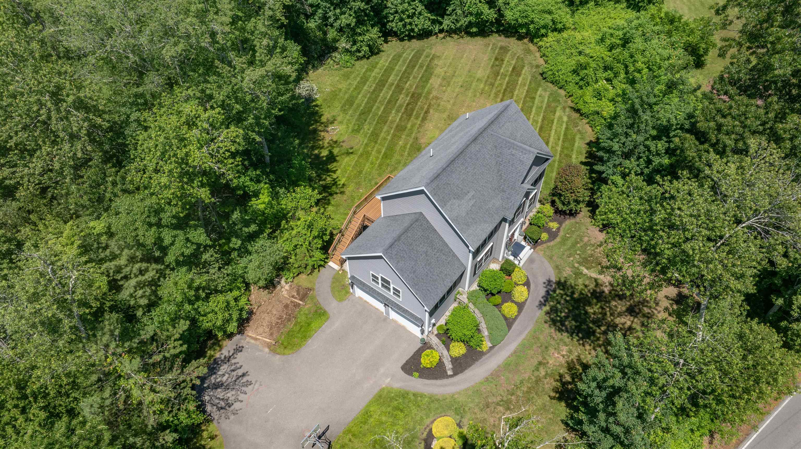 7 North Salem Road Hampstead, NH 03841 - Photo 6 of 54