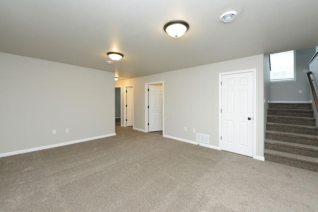 153 Pine Avenue Mapleton, ND 58059 - Photo 16 of 27