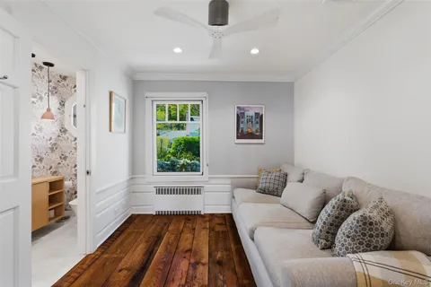 $3,200,000 | 9 Bishop Place, Larchmont, NY 10538