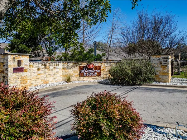 $197,999 | 2410 2nd Street South, Unit 628, Waco, TX 76706