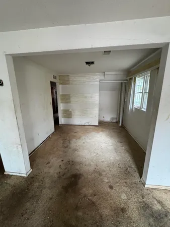 $109,900 | 20043 Wyoming Avenue, Detroit, MI 48221