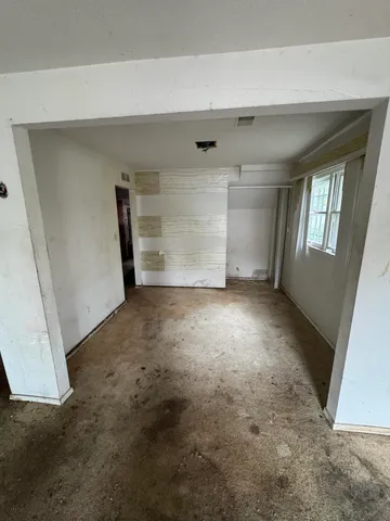 $134,900 | 20043 Wyoming Avenue, Detroit, MI 48221