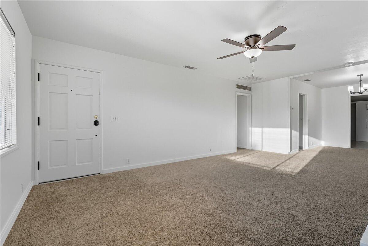 407 Channing Way Exeter, CA 93221 - Photo 4 of 26 09-07