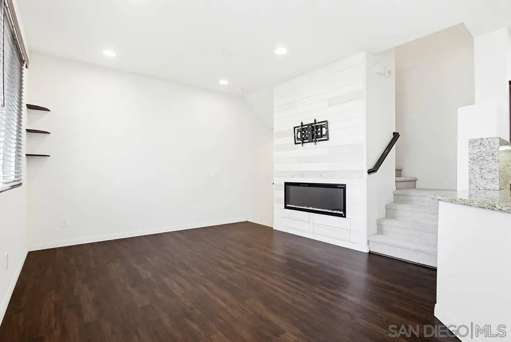 5069 Cascade Way, Unit 101 Oceanside, CA 92057 - Photo 17 of 48
