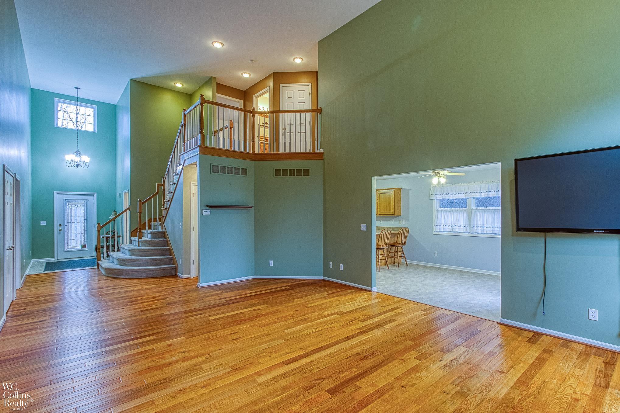 5424 Sandhill Road Almont, MI 48003 - Photo 6 of 31 50097512-5.JPG