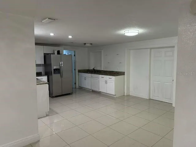 $3,400 | 8518 Woodlake Drive, Tampa, FL 33615