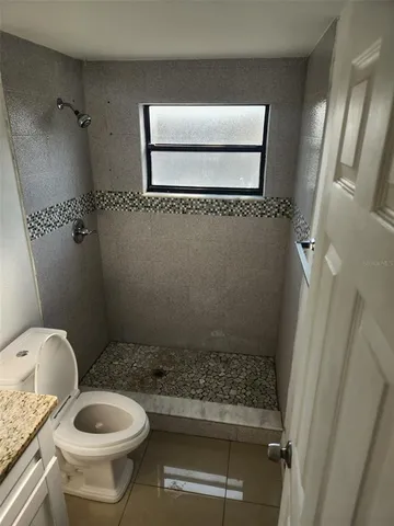 $3,400 | 8518 Woodlake Drive, Tampa, FL 33615