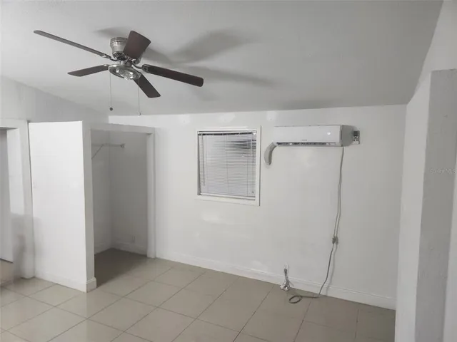 $3,400 | 8518 Woodlake Drive, Tampa, FL 33615