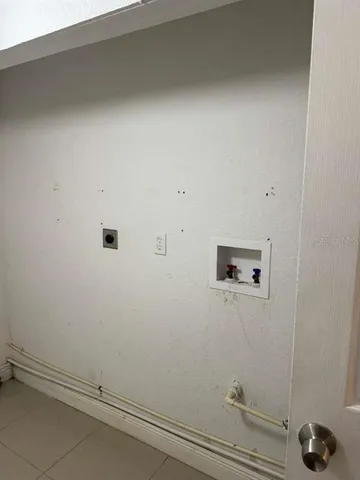 $3,400 | 8518 Woodlake Drive, Tampa, FL 33615