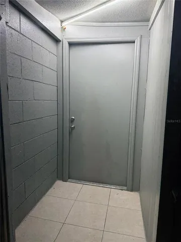 $3,400 | 8518 Woodlake Drive, Tampa, FL 33615