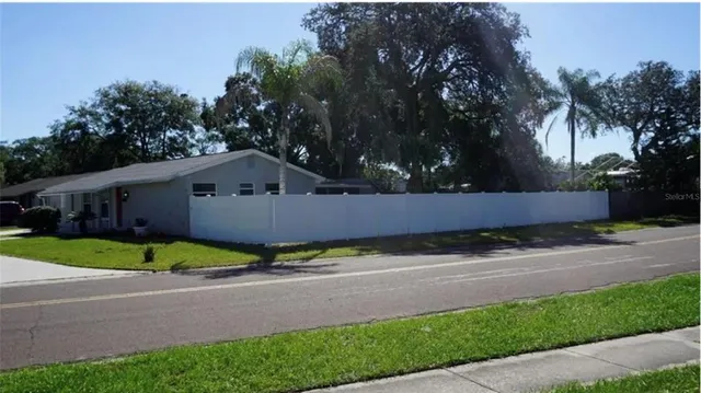 $3,400 | 8518 Woodlake Drive, Tampa, FL 33615