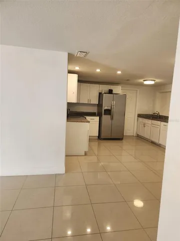 $3,400 | 8518 Woodlake Drive, Tampa, FL 33615