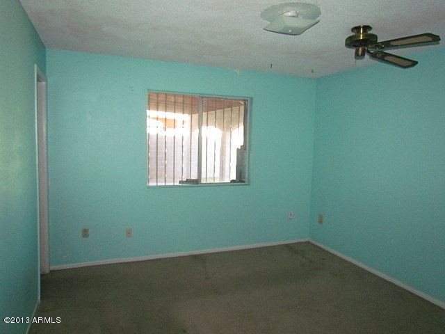 5322 West Granada Road Phoenix, AZ 85035 - Photo 25 of 40 023-118519 - Master Bedroom