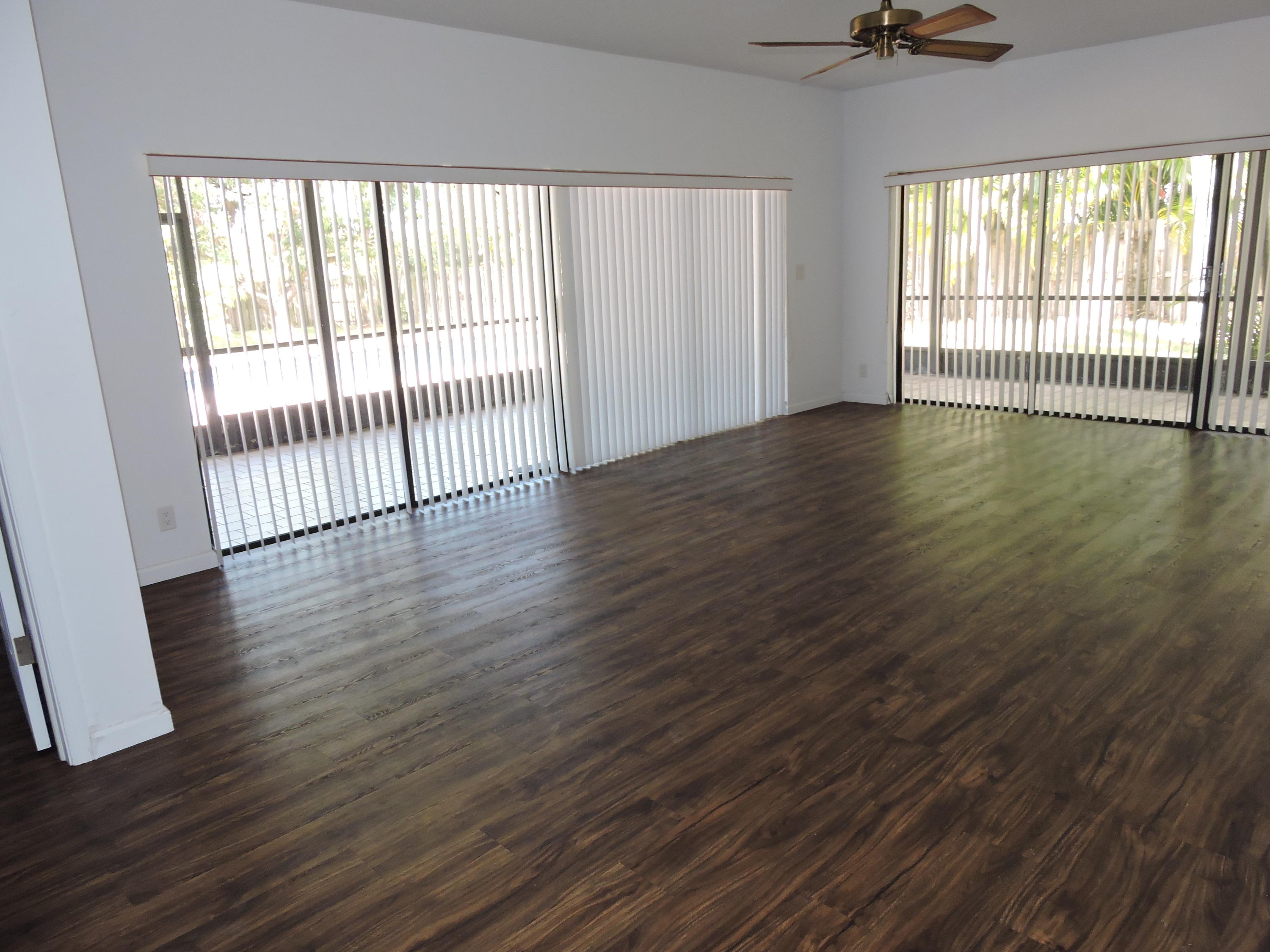 493 Northwest 6th Street Boca Raton, FL 33432 - Photo 3 of 23 2020-04-07 15.27.44