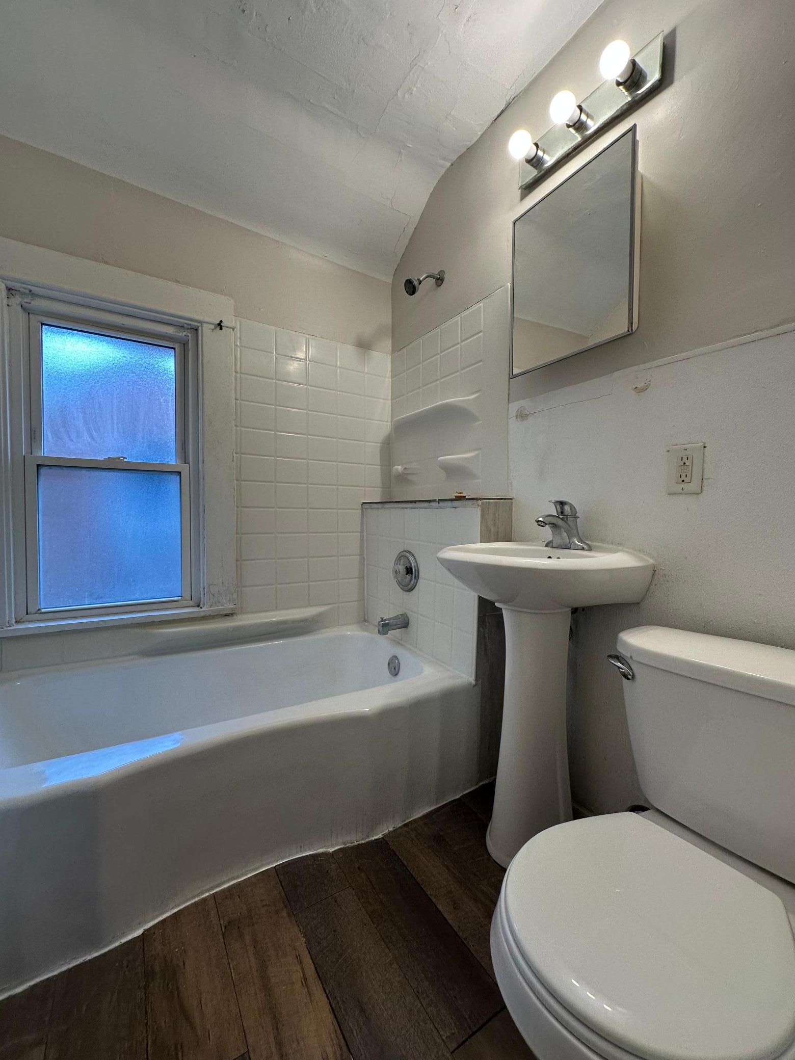 3434 North Oliver Avenue Minneapolis, MN 55412 - Photo 11 of 35