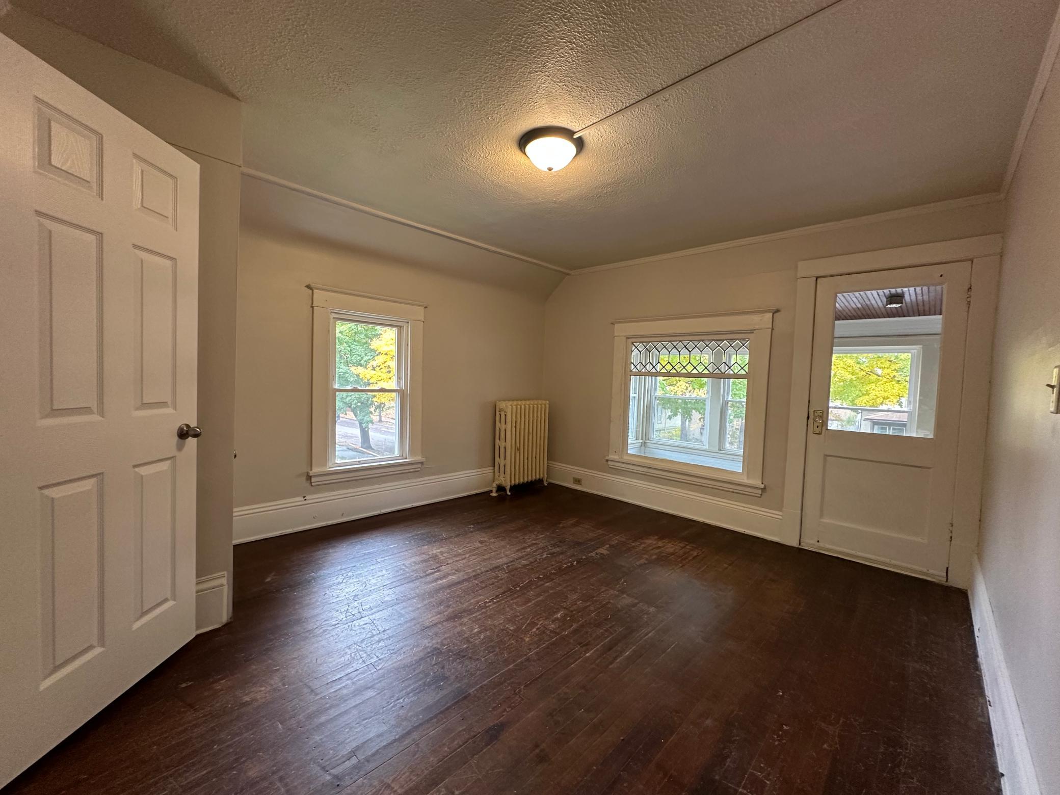 3434 North Oliver Avenue Minneapolis, MN 55412 - Photo 16 of 35