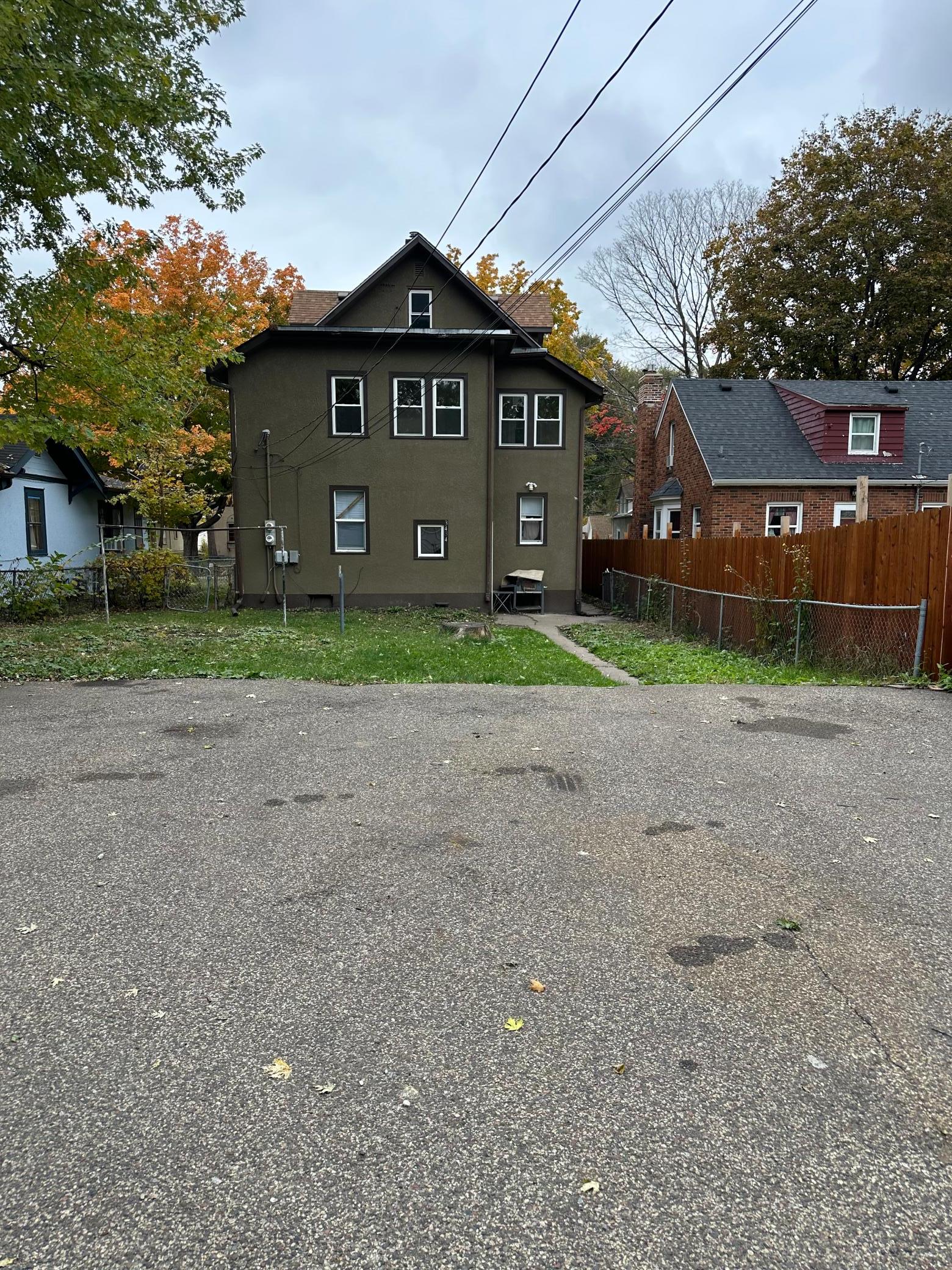 3434 North Oliver Avenue Minneapolis, MN 55412 - Photo 2 of 35