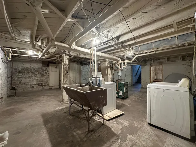 $295,000 | 3434 North Oliver Avenue, Minneapolis, MN 55412