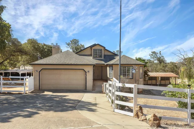 $550,000 | 8510 Hautly Lane, Valley Springs, CA 95252