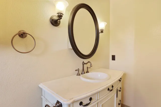 $550,000 | 8510 Hautly Lane, Valley Springs, CA 95252