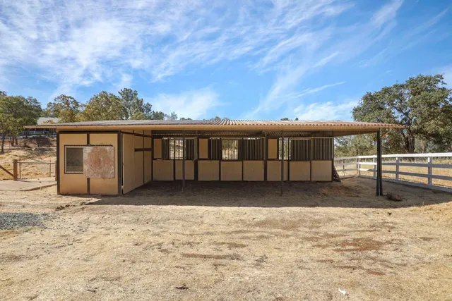 $550,000 | 8510 Hautly Lane, Valley Springs, CA 95252