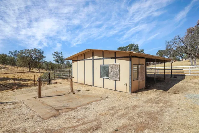 $550,000 | 8510 Hautly Lane, Valley Springs, CA 95252