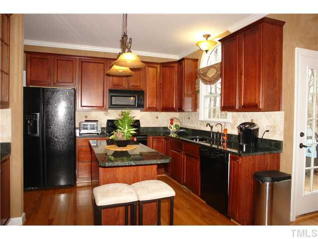 12744 Amoretto Way Raleigh, NC 27613 - Photo 9 of 24 Photo 9