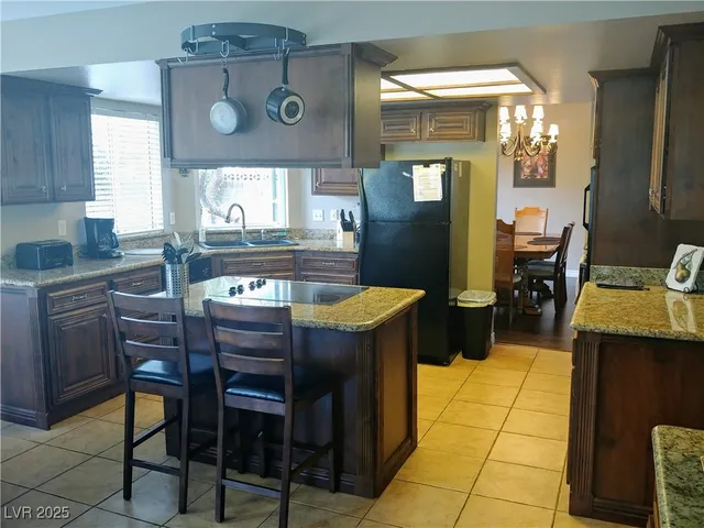 $4,000 | 8636 Blissville Avenue, Las Vegas, NV 89145