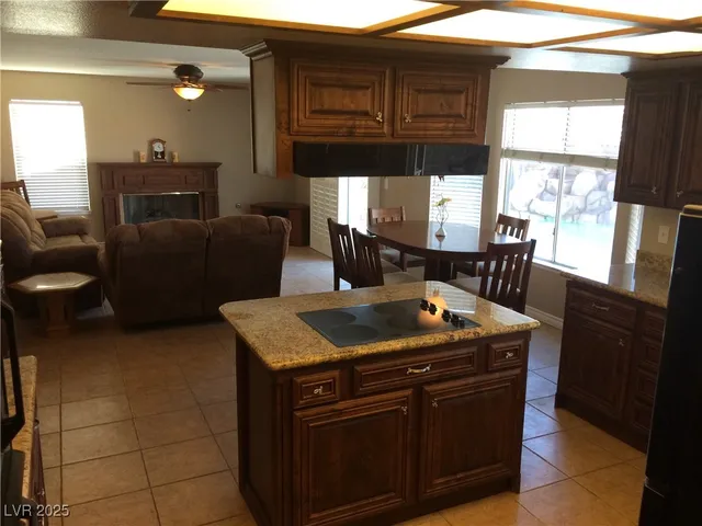 $4,000 | 8636 Blissville Avenue, Las Vegas, NV 89145