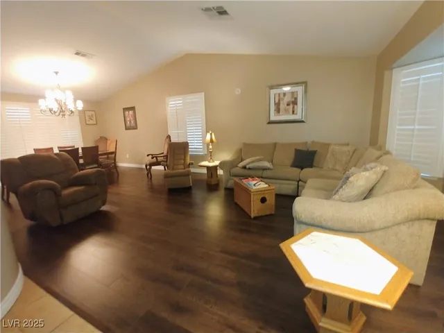 $4,000 | 8636 Blissville Avenue, Las Vegas, NV 89145