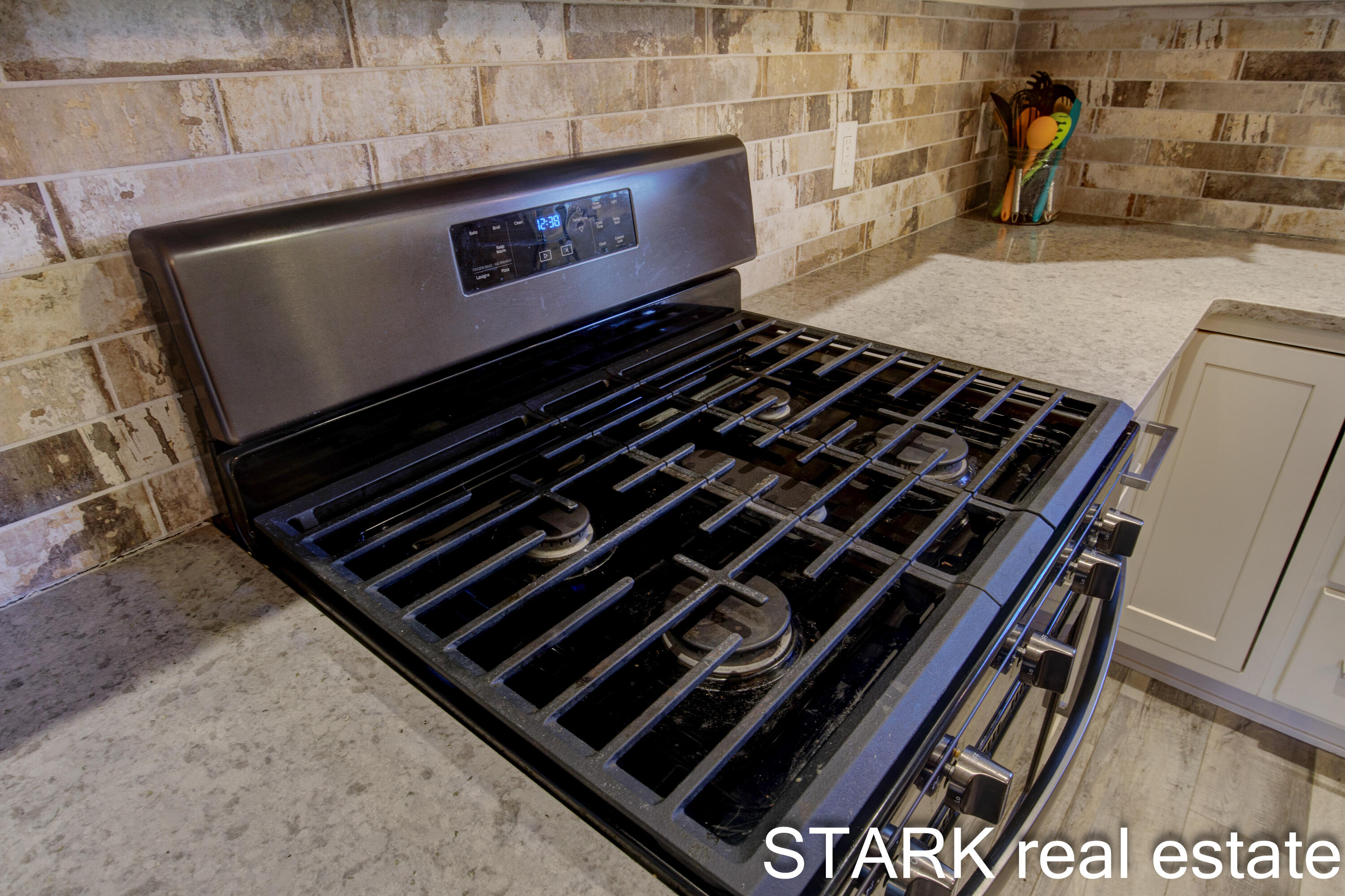 5765 Stringer Road Fruitport, MI 49415 - Photo 21 of 61 Final Camera Interior-11