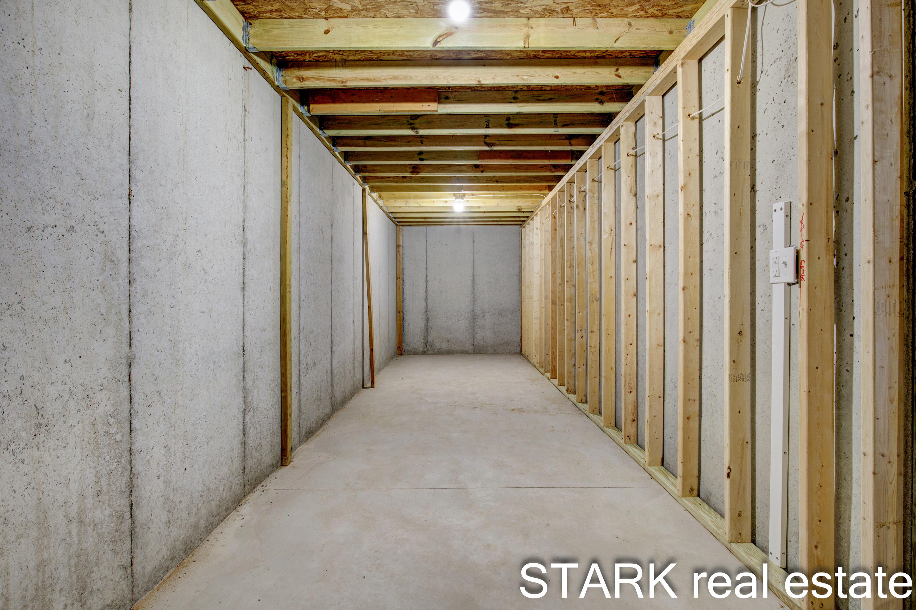 5765 Stringer Road Fruitport, MI 49415 - Photo 46 of 61 Final Camera Interior-36