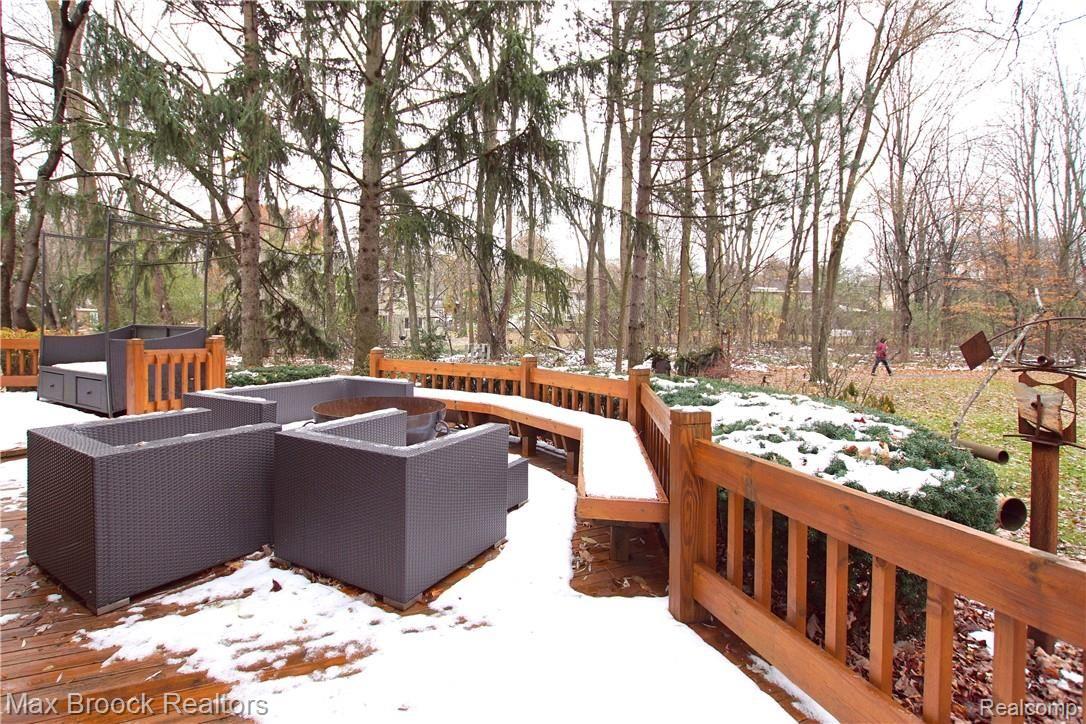 35145 Old Timber Road Farmington, MI 48331 - Photo 48 of 48 DSC00399.JPG