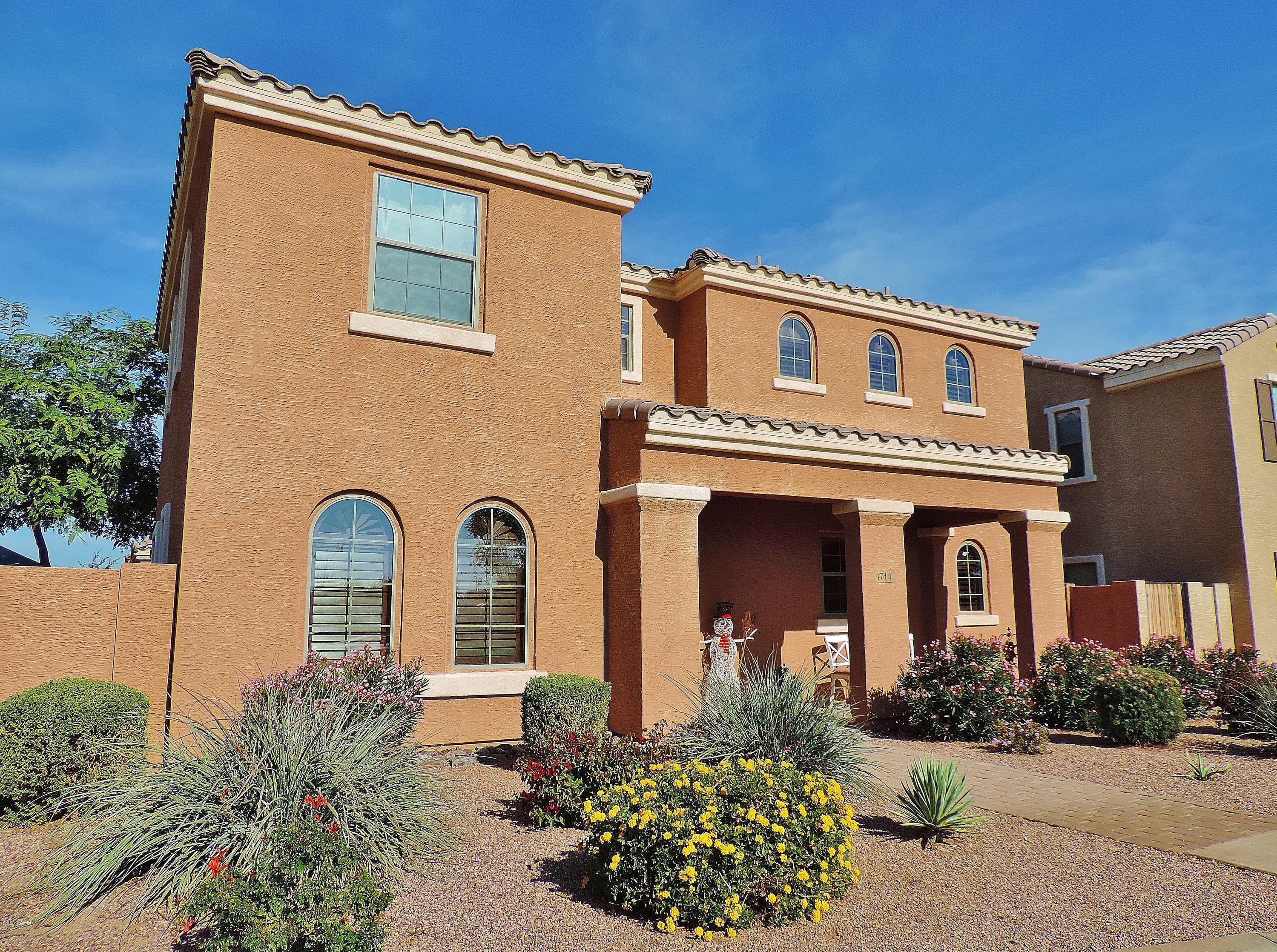 1744 South Martingale Road Gilbert, AZ 85295 - Photo 21 of 24 24 Front 2