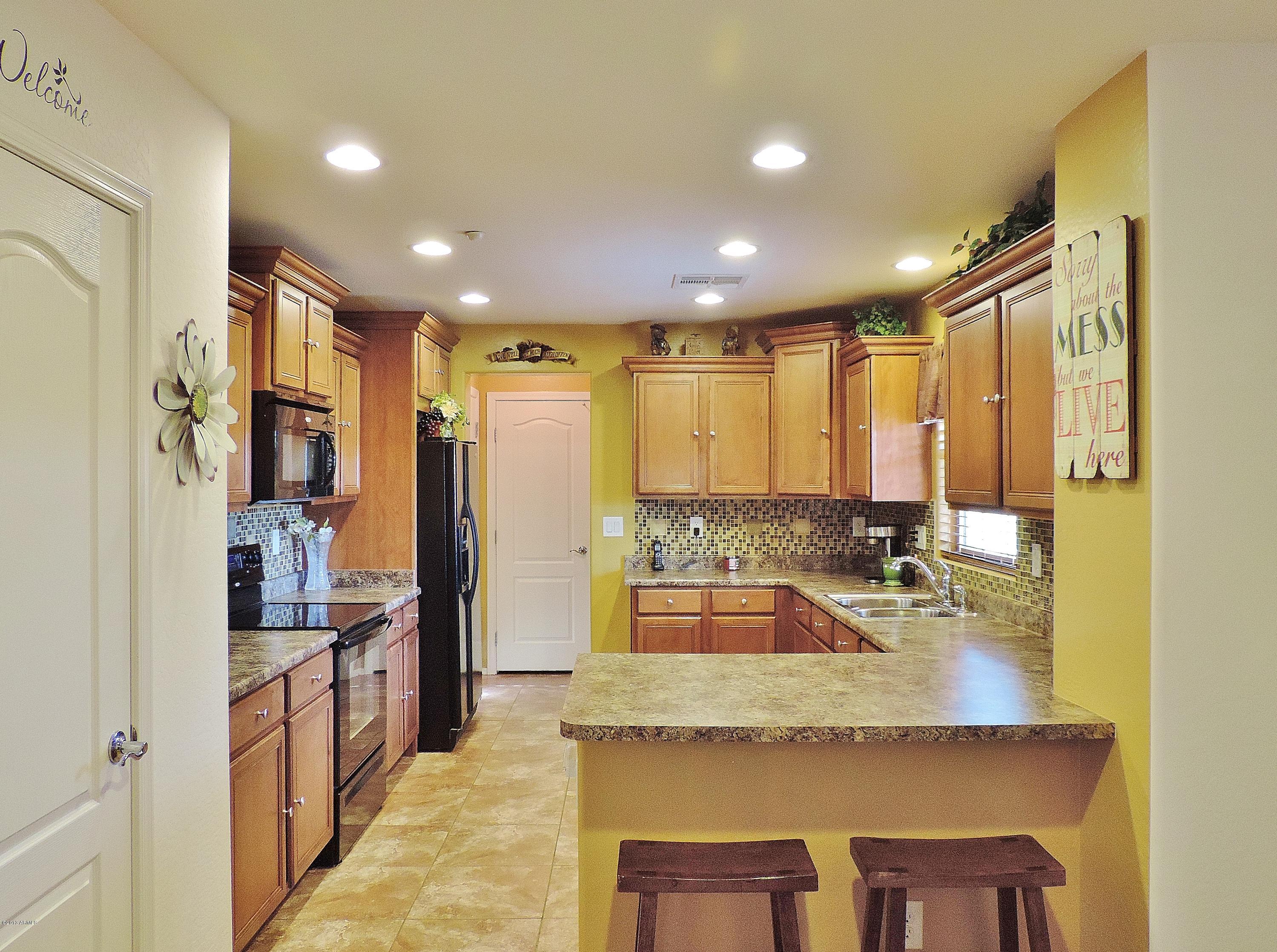 1744 South Martingale Road Gilbert, AZ 85295 - Photo 22 of 24 25 kitchen 1