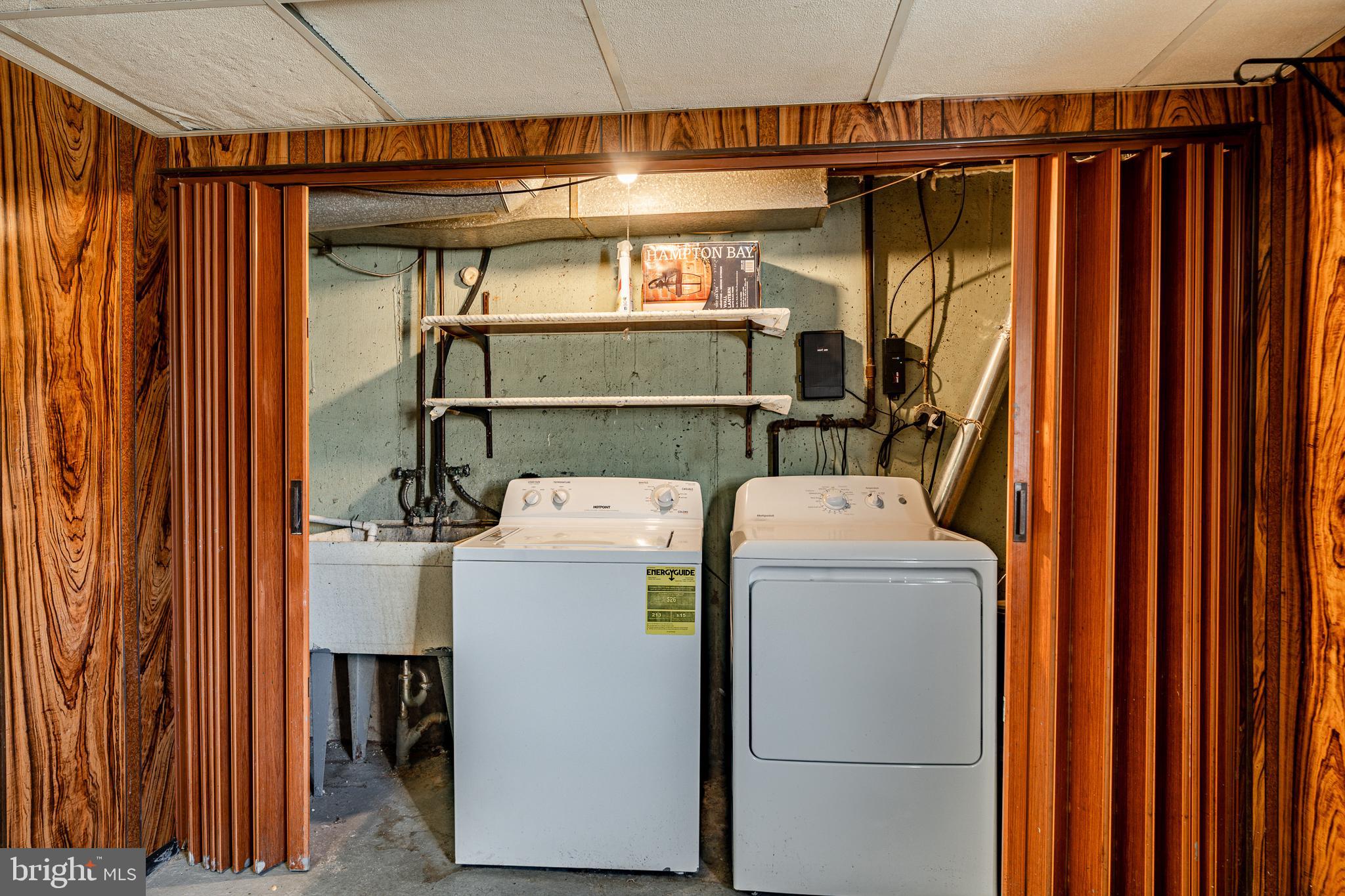 1920 Edwards Road Folcroft, PA 19032 - Photo 24 of 27 laundry area
