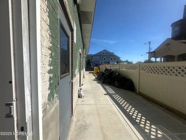 $2,000 | Clifton Avenue, Lakewood, NJ 08701