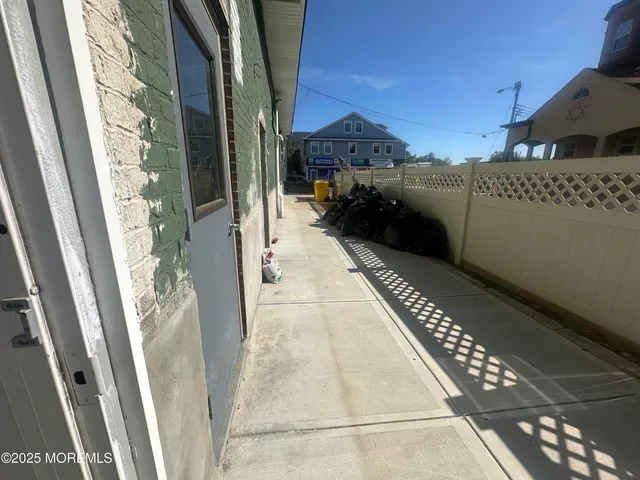 $2,000 | Clifton Avenue, Lakewood, NJ 08701