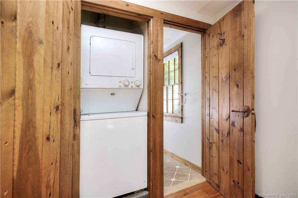 5 Old Mill Road Weston, CT 06883 - Photo 30 of 40
