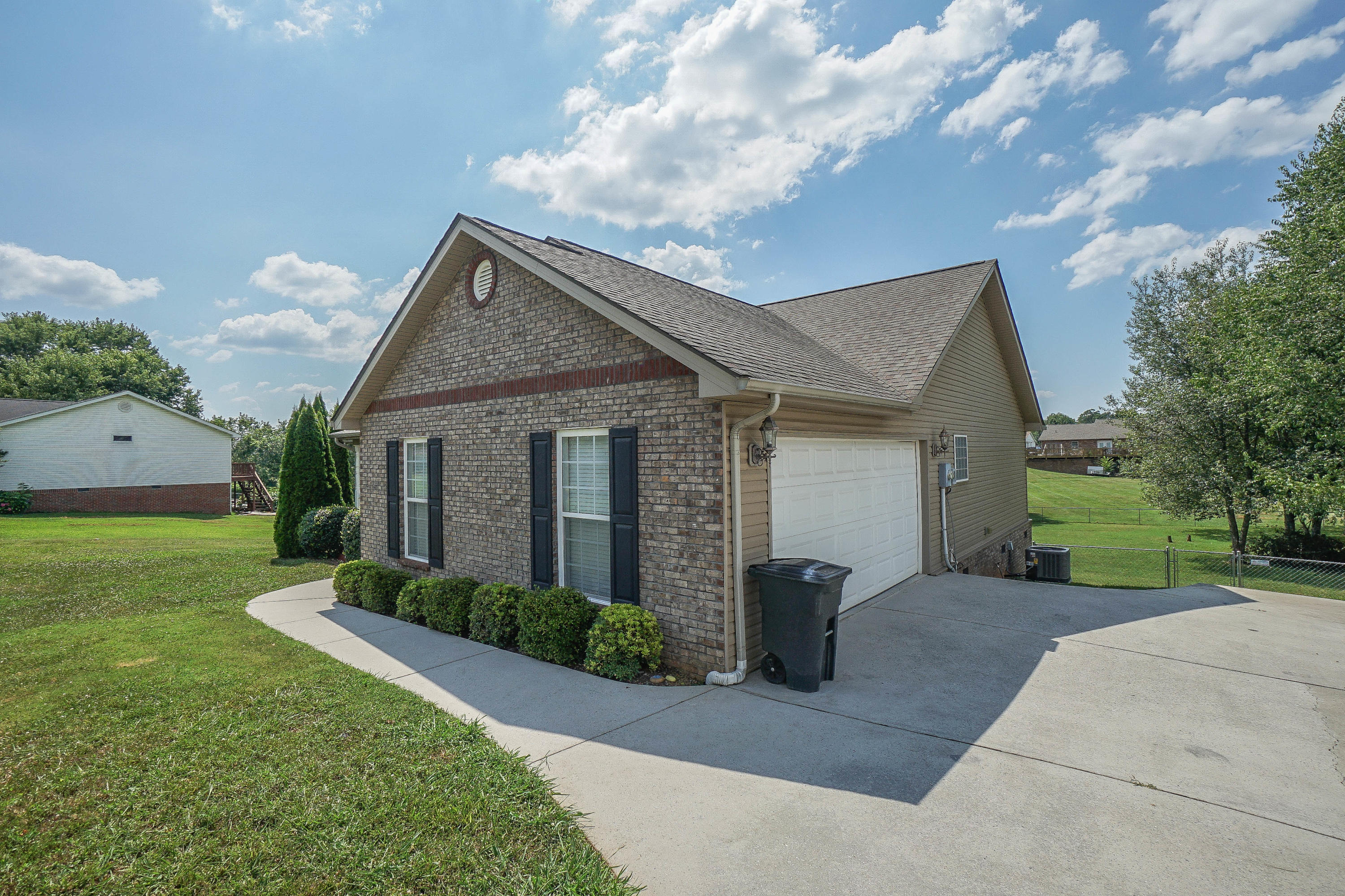 4279 Pea Ridge Road Maryville, TN 37804 - Photo 2 of 35 DSC00845