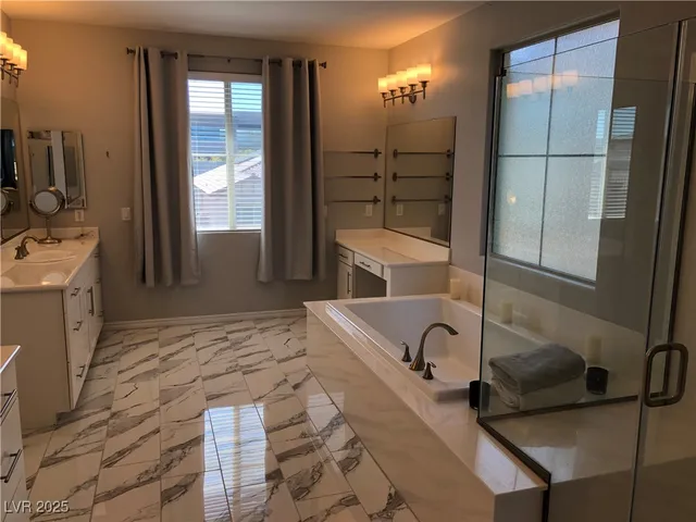 $4,800 | 2826 Poseidon Shore Avenue, Henderson, NV 89052