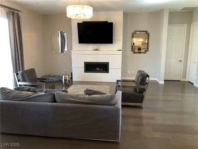 $4,800 | 2826 Poseidon Shore Avenue, Henderson, NV 89052