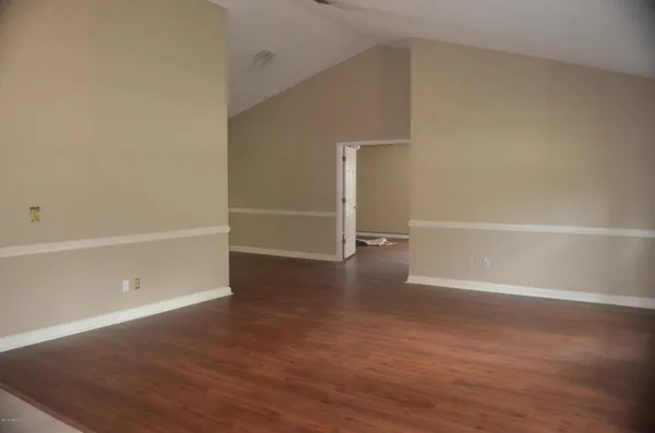 $2,500 | 1008 Larkspur Loop, St. Johns, FL 32259