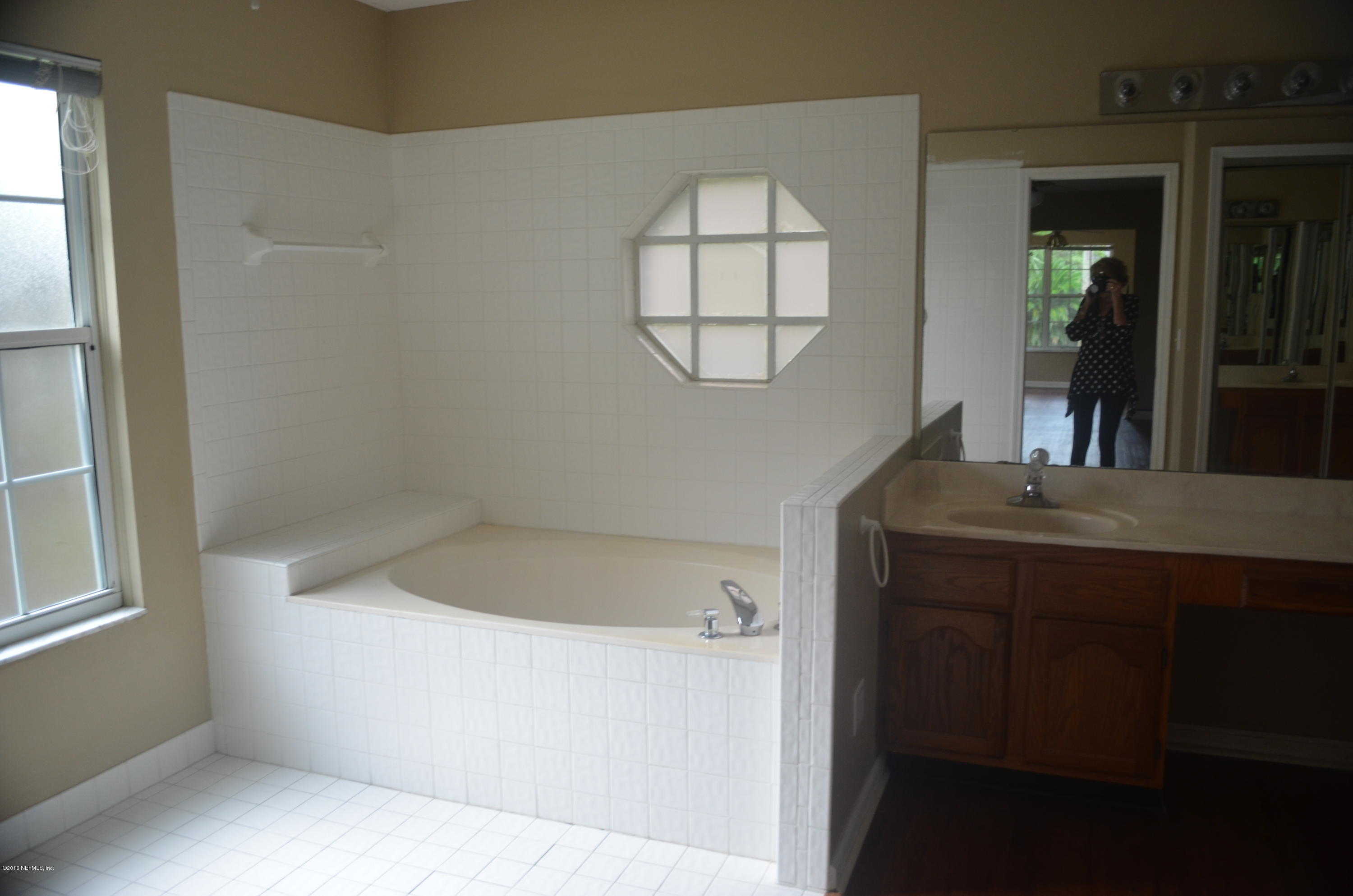 1008 Larkspur Loop St. Johns, FL 32259 - Photo 10 of 15 MASTER BATH