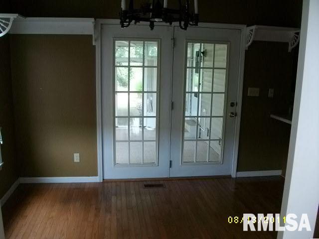 12531 Corey Road Carlyle, IL 62231 - Photo 8 of 15