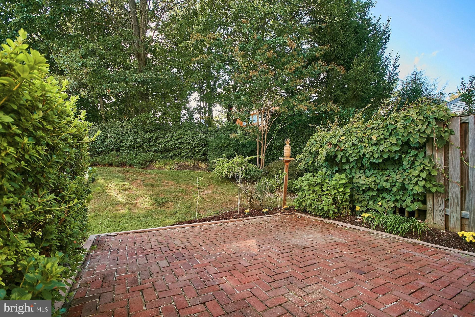 11982 Sentinel Point Court Reston, VA 20191 - Photo 24 of 28 Brick Patio