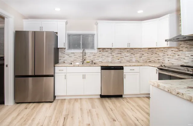 $175,000 | 102 Lovette Street, Wolcottville, IN 46795