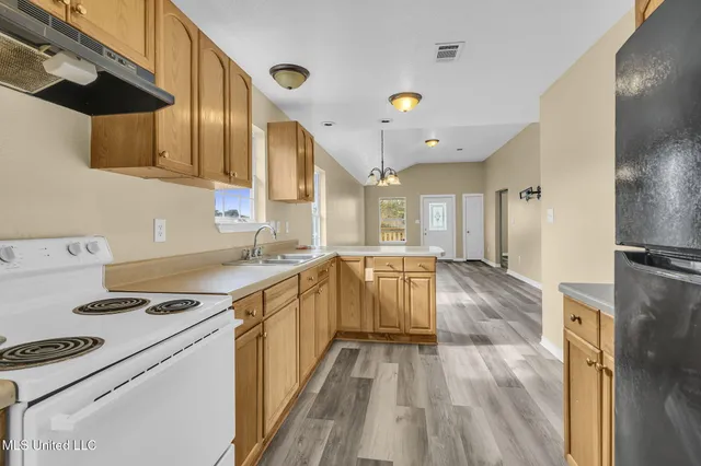 $240,000 | 2212 21st Avenue, Gulfport, MS 39501