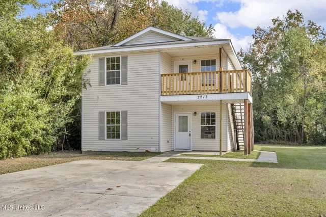 $240,000 | 2212 21st Avenue, Gulfport, MS 39501