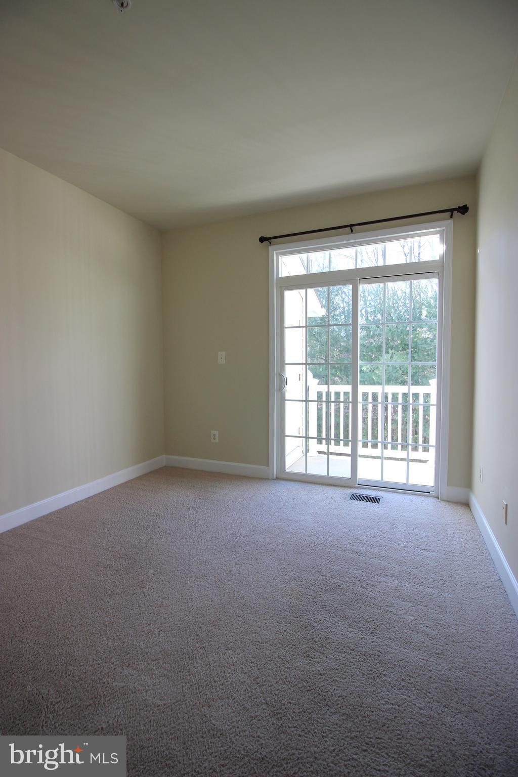 13608 Dover Cliffs Place Germantown, MD 20874 - Photo 13 of 35